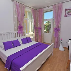 **** Gasthuis Luxury Nirvana Kroatië